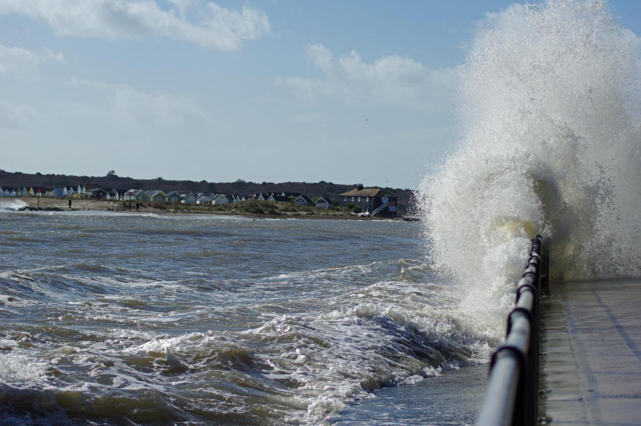 Windy Willums Christchurch (Dorset) Exterior photo